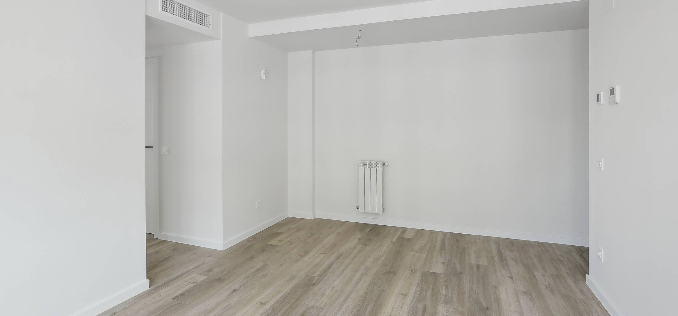 Comedor vivienda espacioso | Bialto | Luzzes | Ensanche de Vallecas