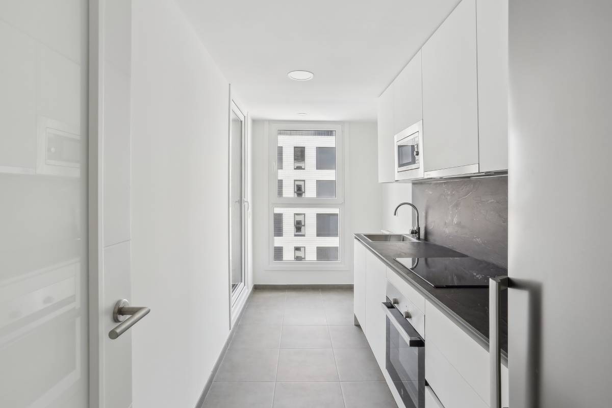 Comedor vivienda espacioso | Bialto | Luzzes | Ensanche de Vallecas